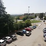 Dietro L'angolo فندق مبيت وإفطار بينيفنتو