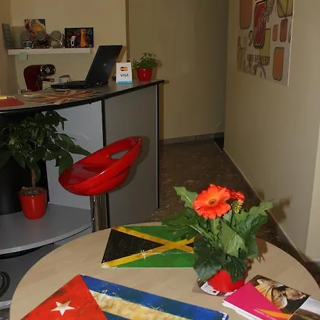 Dietro L'angolo住宿加早餐旅馆